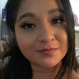 Meet your Posher, Dorali